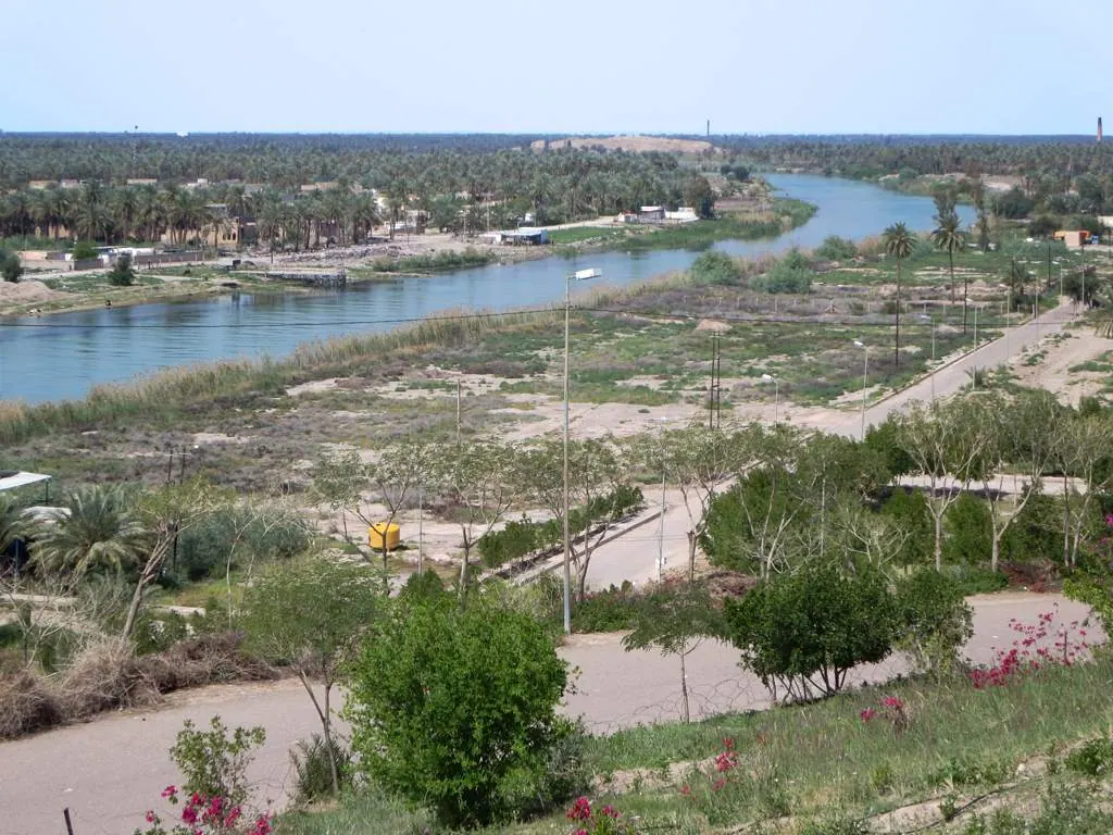 Al Hillah — destination photograph
