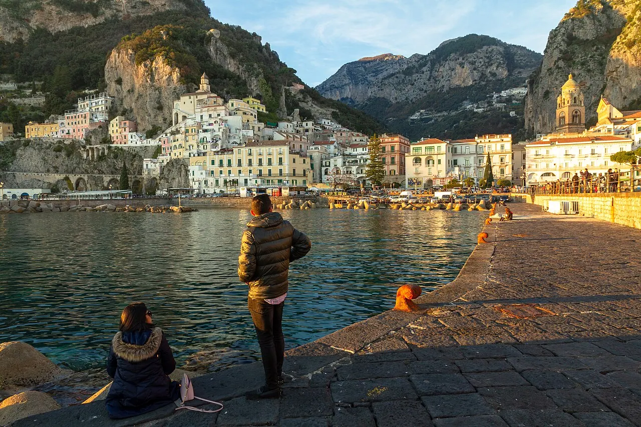 Amalfi — φωτογραφία της περιοχής