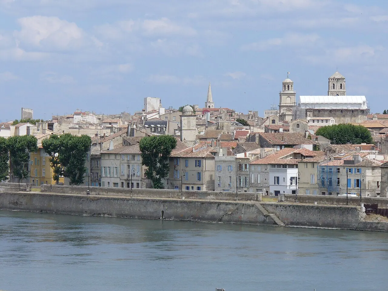 Arles — destination photograph