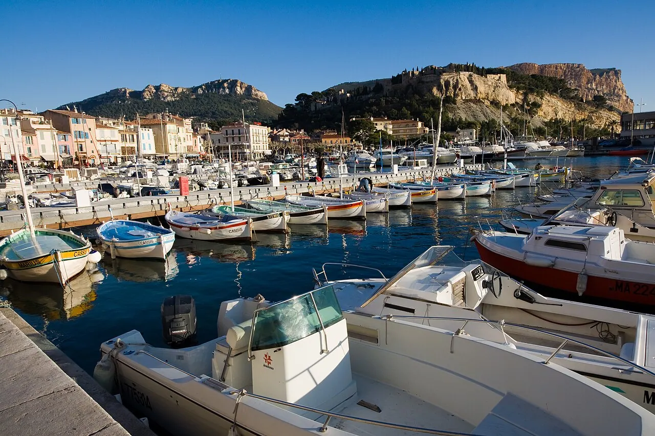 Cassis — destination photograph
