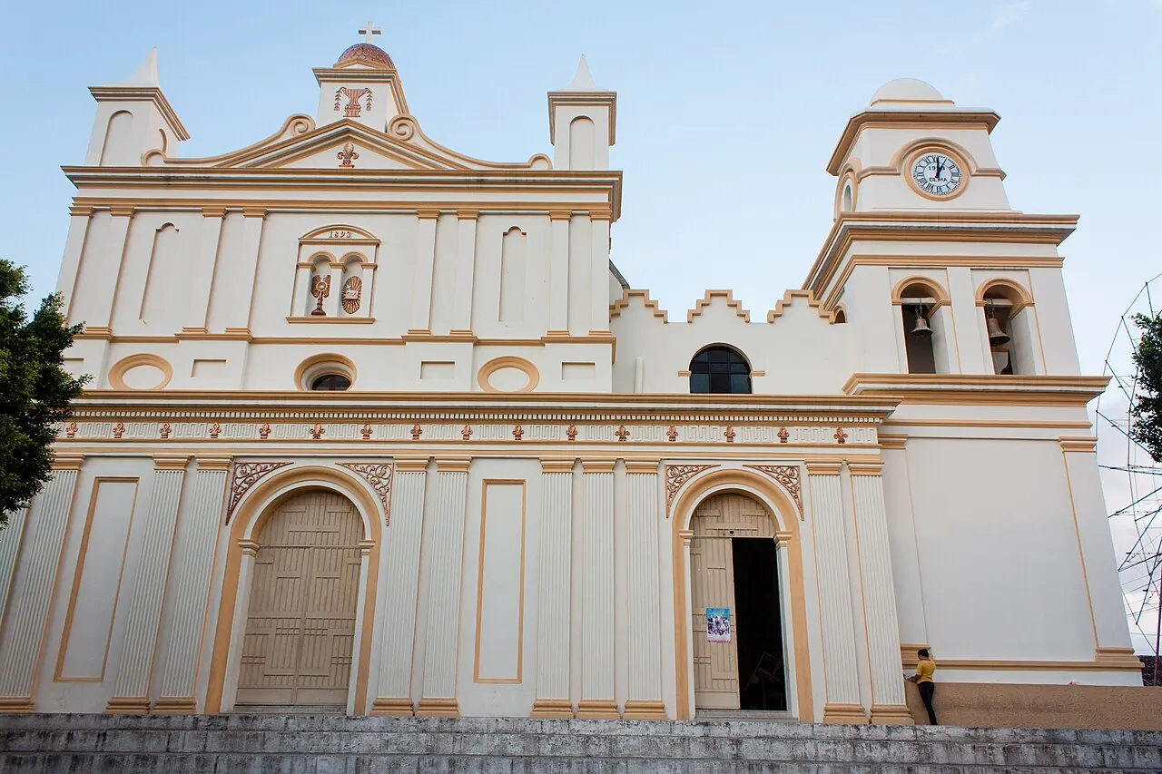 Τσαλατενάνγκο — φωτογραφία της περιοχής