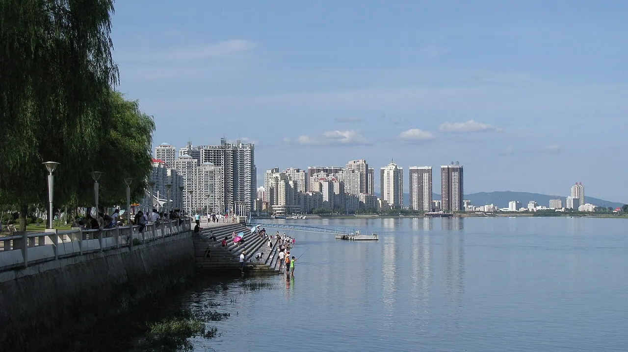 Dandong — destination photograph