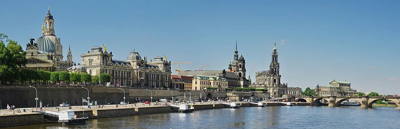 Dresden — destination photograph