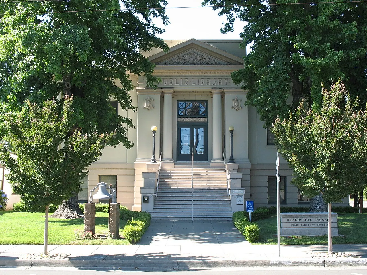 Healdsburg — destination photograph