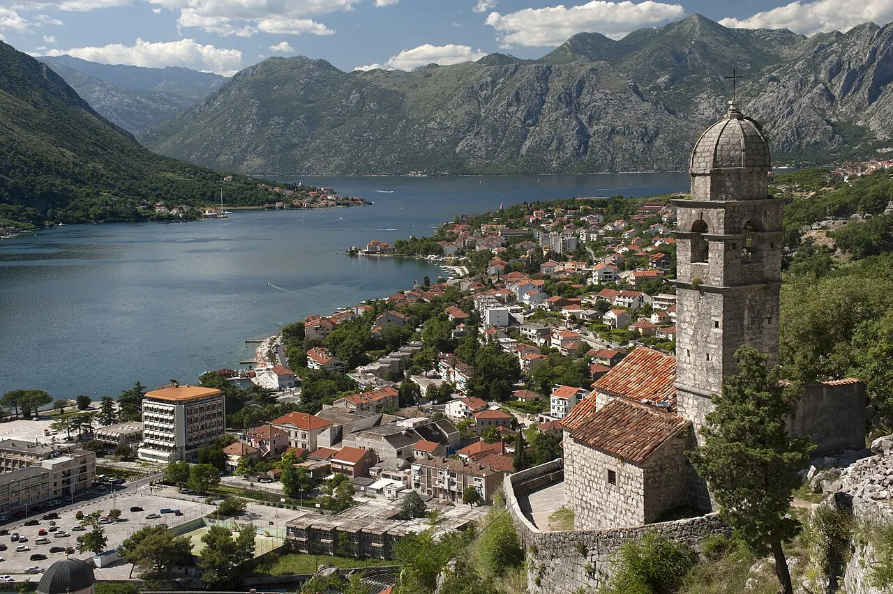 Kotor — destination photograph