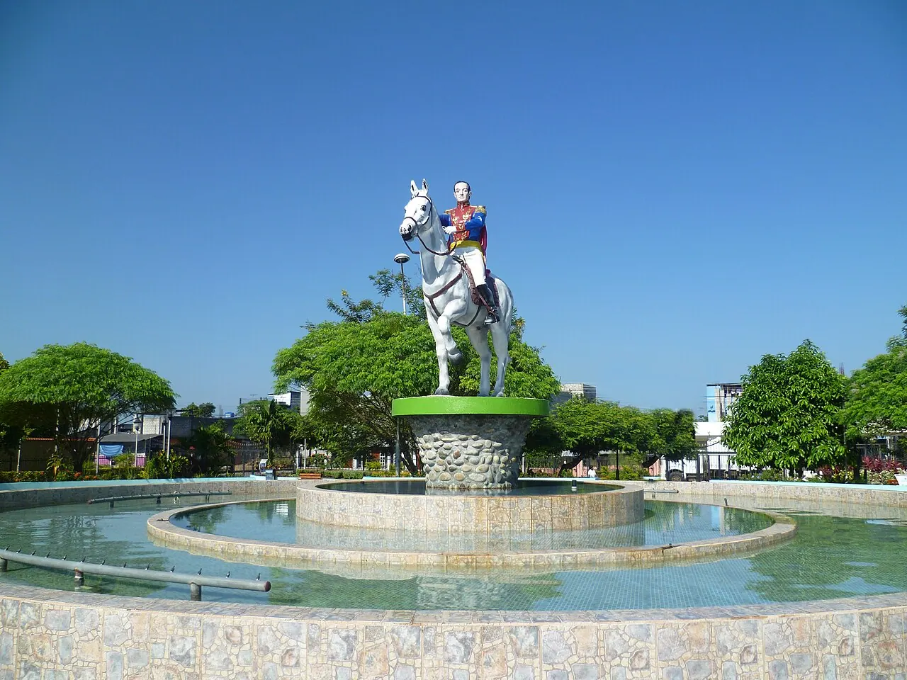 Nueva Loja — destination photograph