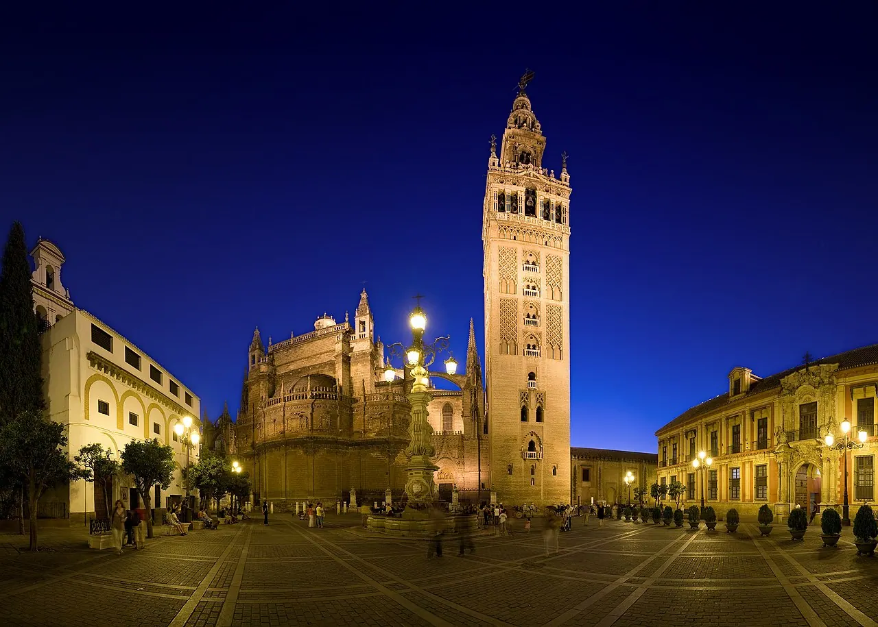 Sevilla — destination photograph