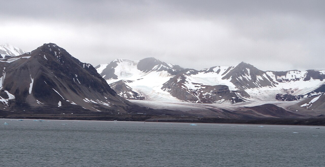 AUSTRE BROEGGERBREEN