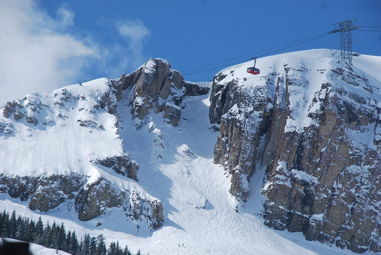Corbet’s Couloir and snow-covered cliffs at Jackson Hole Mountain Resort, Wyoming.