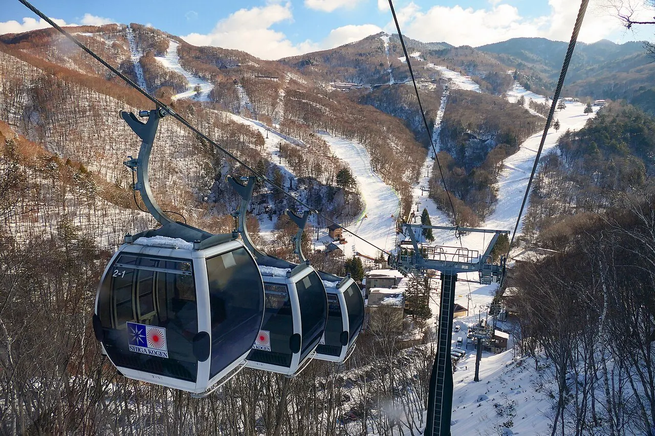 Shiga Kogen Ski Resort (near the central area) and Shiga Kogen Resort Gondola (Pulse Gondola)